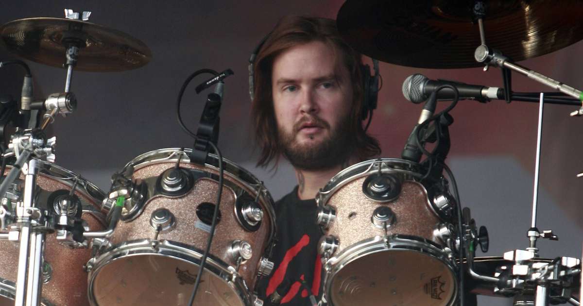 A história da morte de The Rev, baterista do Avenged Sevenfold