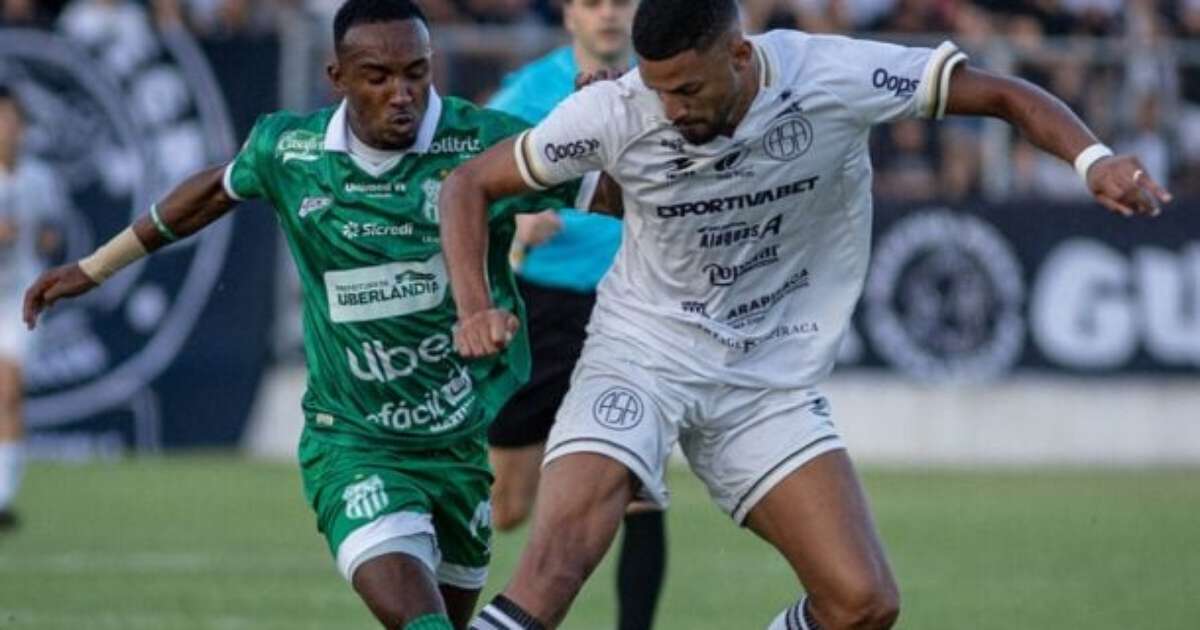 Uberlândia vence e está com a mão na taça da Série D