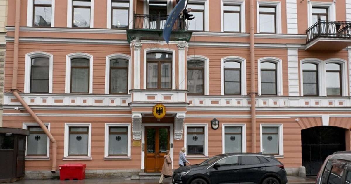 Rússia determina fechamento de Consulado da Alemanha em São Petersburgo