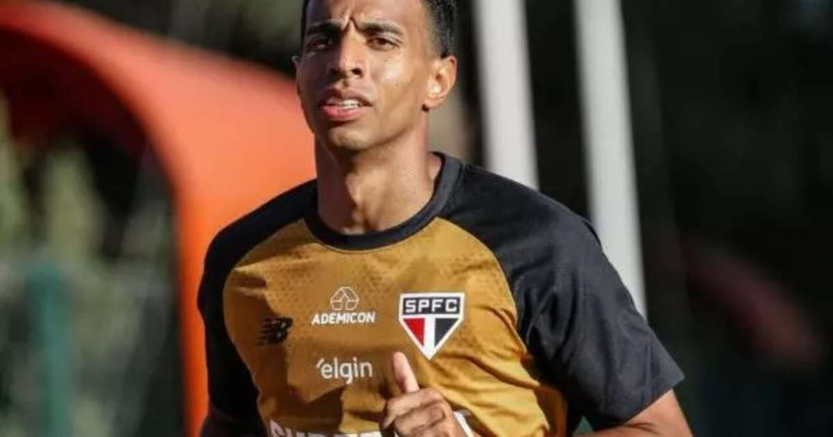 Victor Sá volta a treinar e reforça São Paulo contra o Boca Juniors