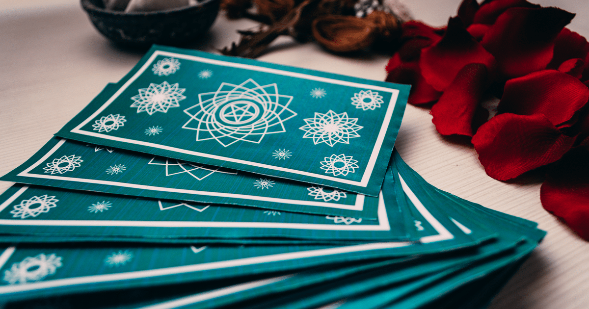 Tarot do dia: previsão para os 12 signos em 07/09/2026
