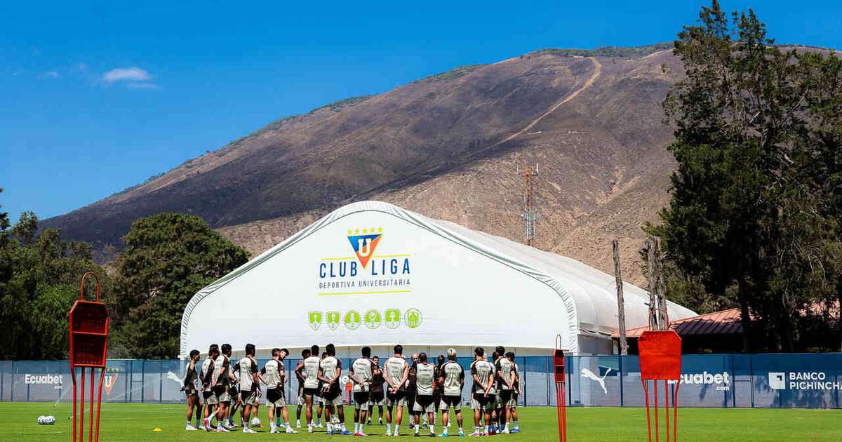 Flamengo treina em Quito e inicia adaptação à altitude