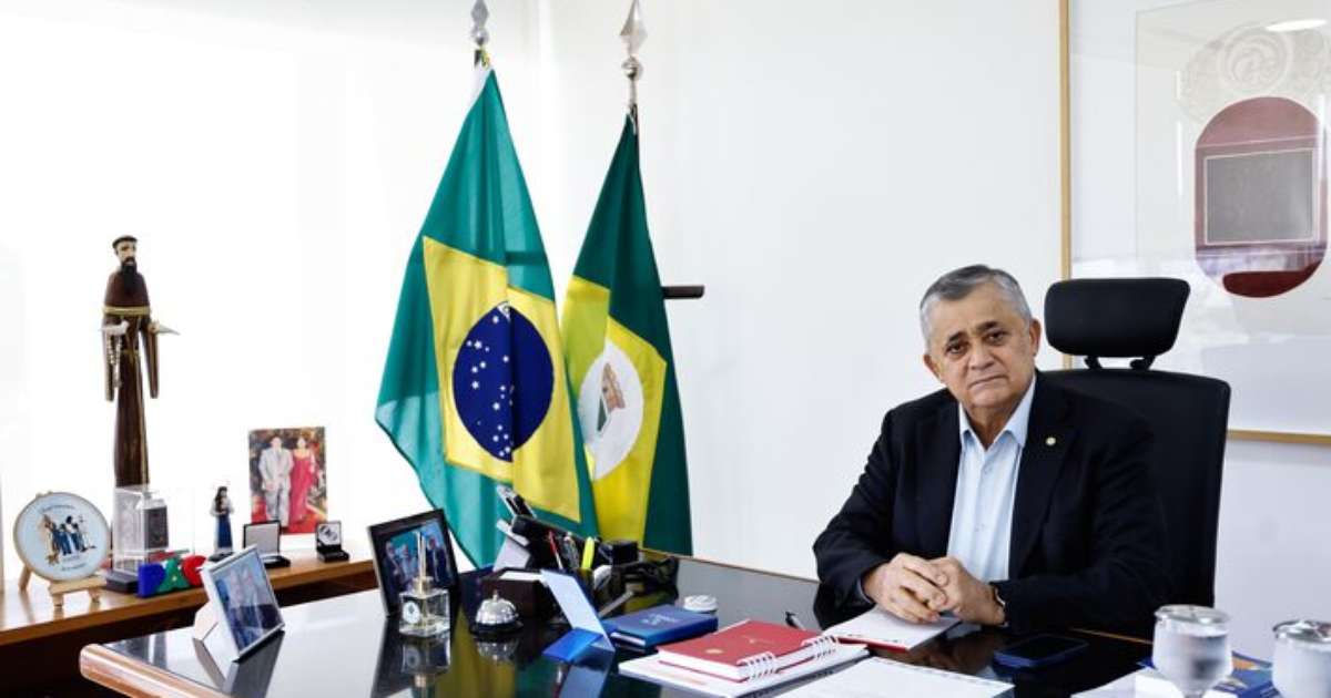 Ministro de Lula diz que decisão de Mendonça sobre Andrei é 'descabida' e 'cheira como eleitoral'