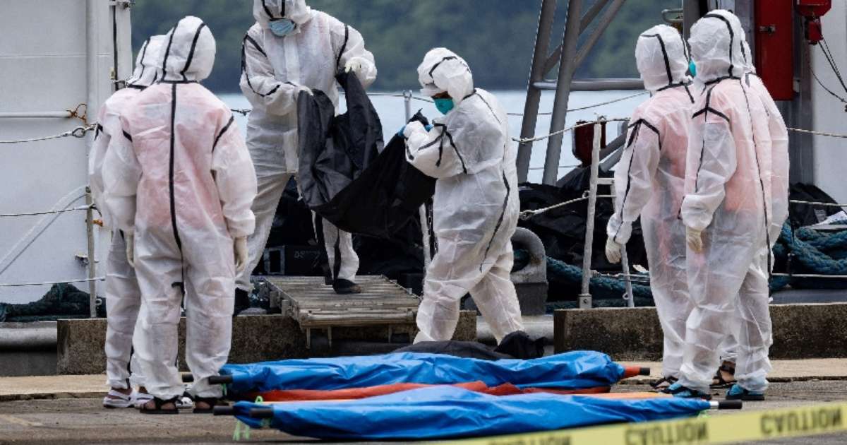 Sobe para 76 número de mortos em incêndio de balsa nas Filipinas
