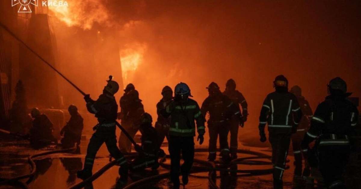 Drone atinge trem e Ucrânia denuncia ofensiva 'sistêmica' contra ferrovias; Kremlin sinaliza diálogo