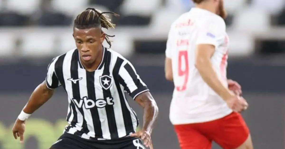 Botafogo e Bragantino empatam em jogo movimentado no Nilton Santos