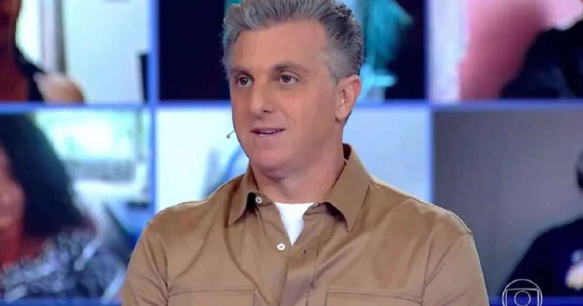 Luciano Huck causa repulsa com atitude no 'Domingão': 'Até os famosos percebem'