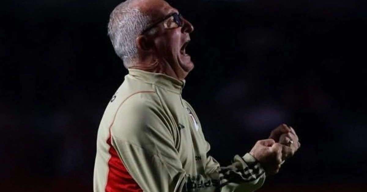 APROVEITAMENTO BAIXÍSSIMO! Dorival vive pior fase no São Paulo e enfrenta pressão no Brasileirão
