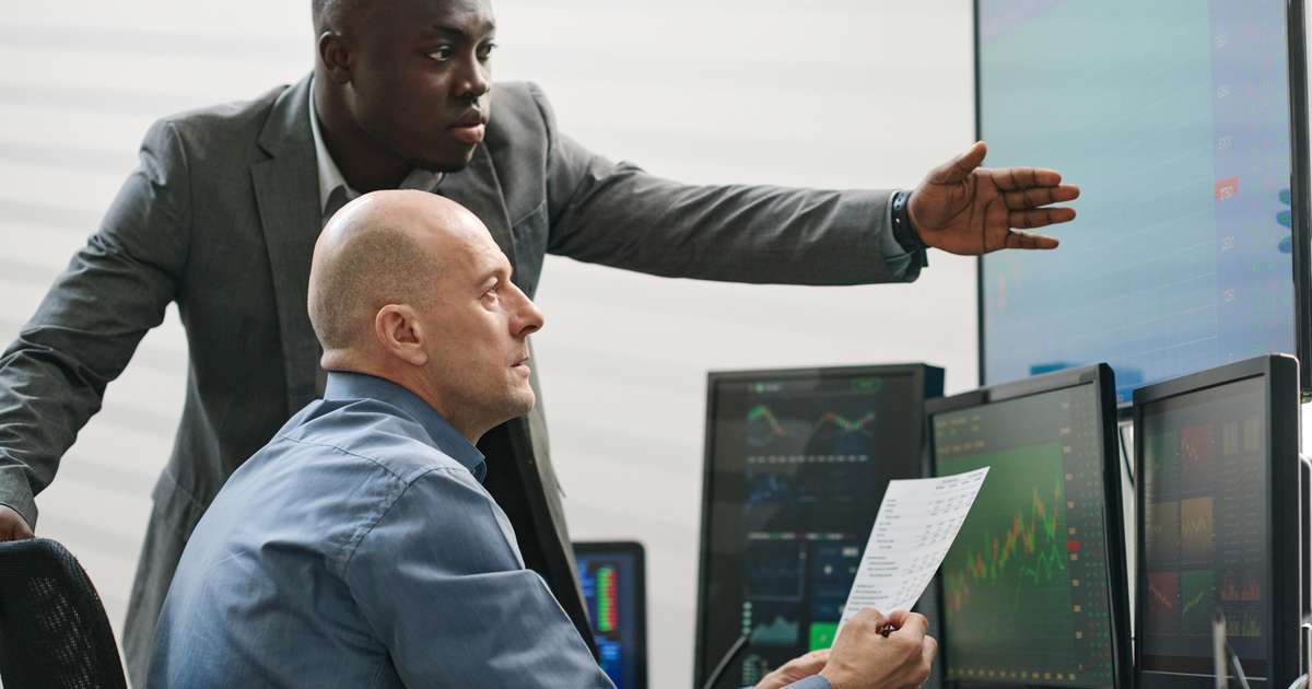 Imagem de capa da matéria: CIOs priorizam alinhamento entre TI e negócios - Terra