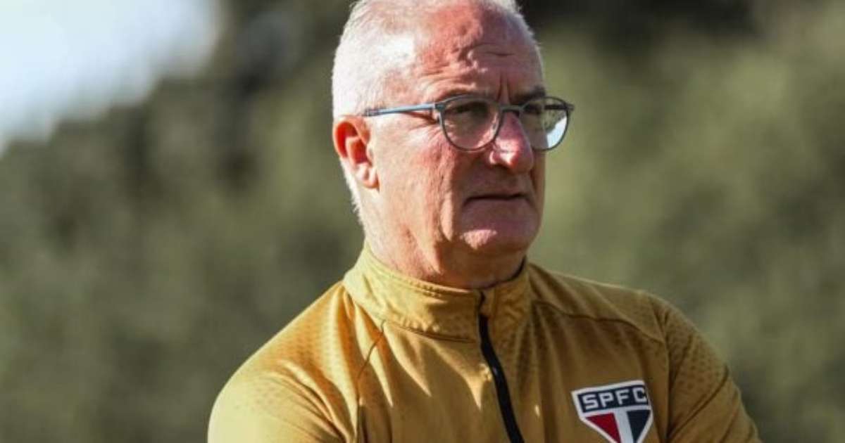 Dorival comanda treino físico no São Paulo visando clássico
