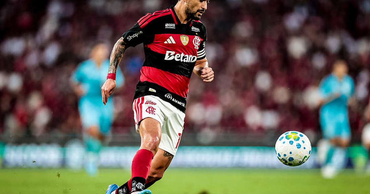 Flamengo envolve elenco em "polêmica" de Arrascaeta; veja post