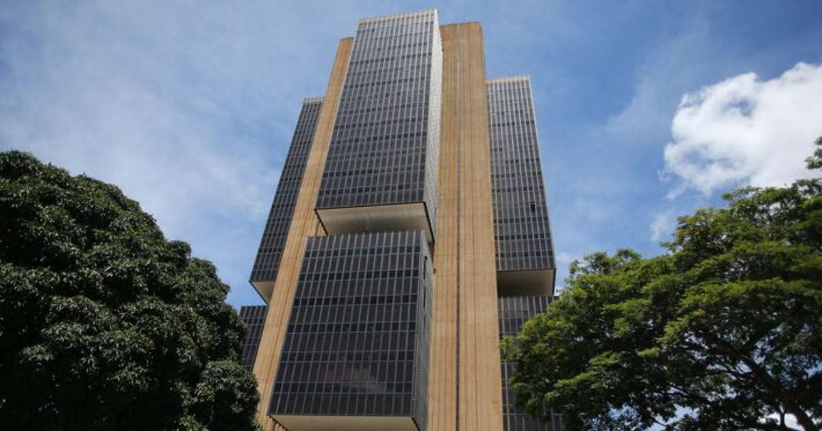 Banco Central reduz projeção de crescimento do PIB de 2% para 1,8%