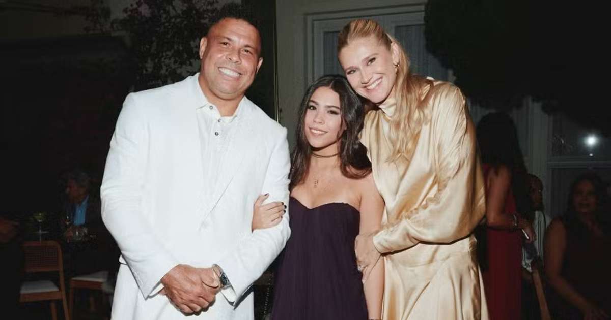 Ronaldo Fenômeno chama atenção ao surgir com todos os filhos em festa e dispara: 'O tempo'