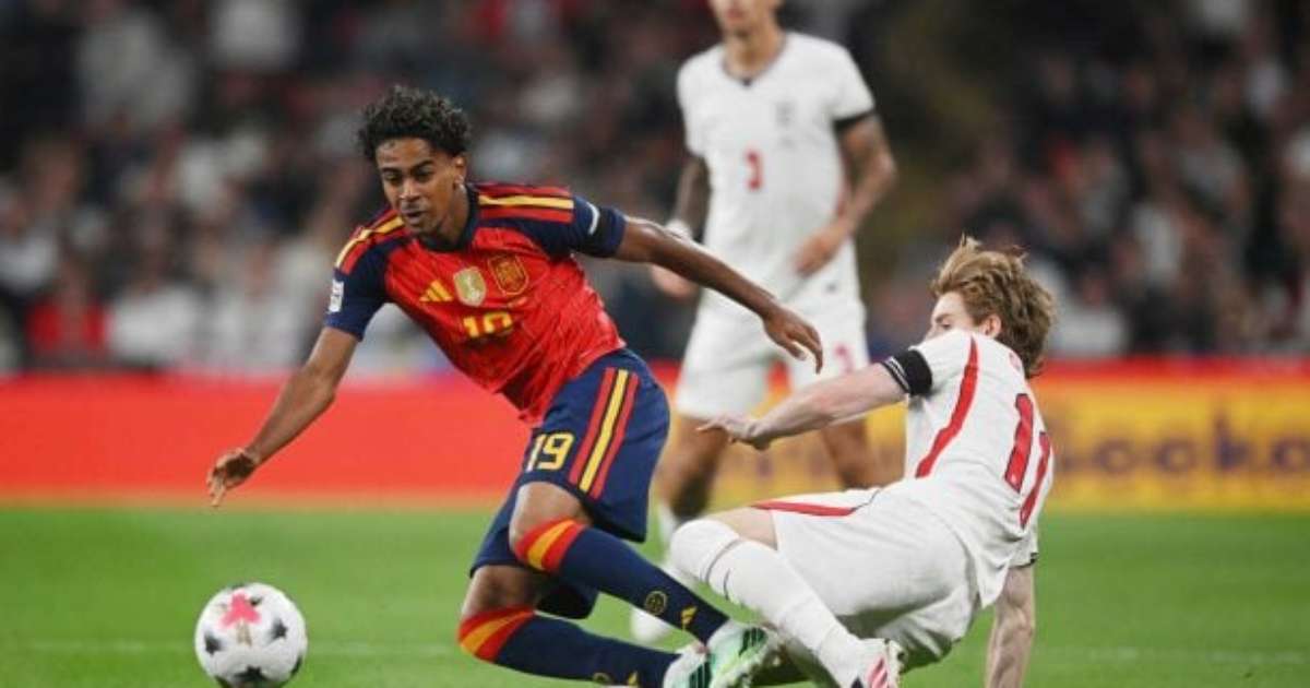 Num jogaço, a Espanha vence a Inglaterra em Wembley