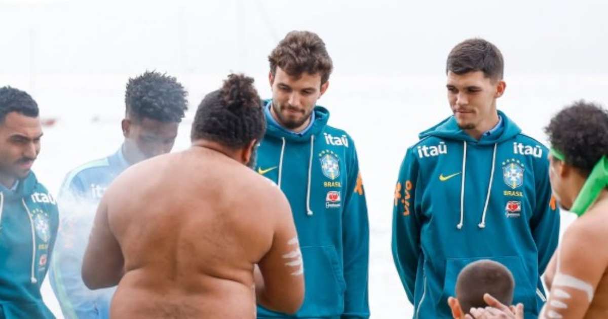 Imprensa australiana critica postura de jogadores da seleção brasileira em cerimônia de boas-vindas
