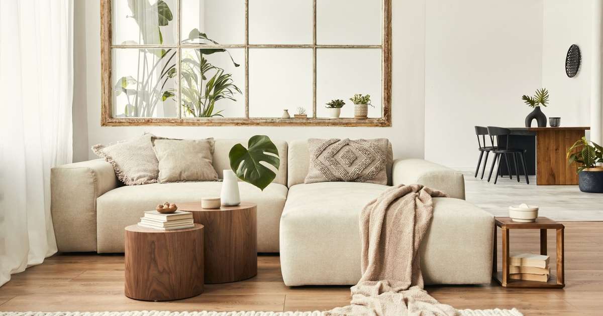 A sala bege está sem graça? Esses 6 truques vão transformar o ambiente