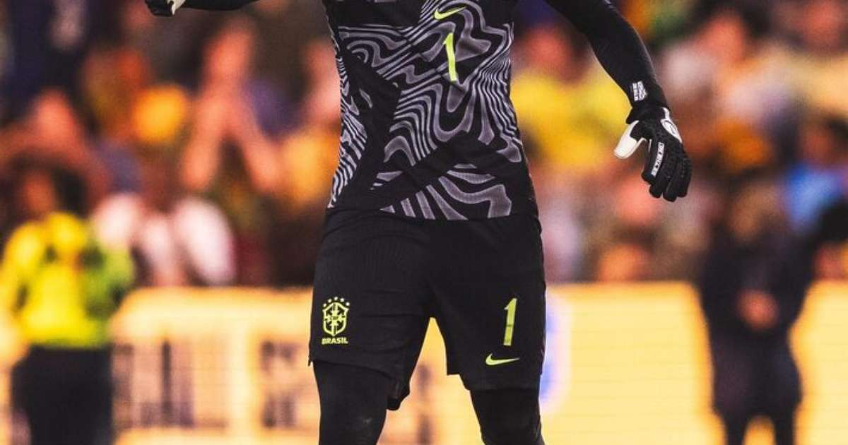 Hugo Souza justifica gol sofrido diante da Austrália: 'O cara foi muito feliz'