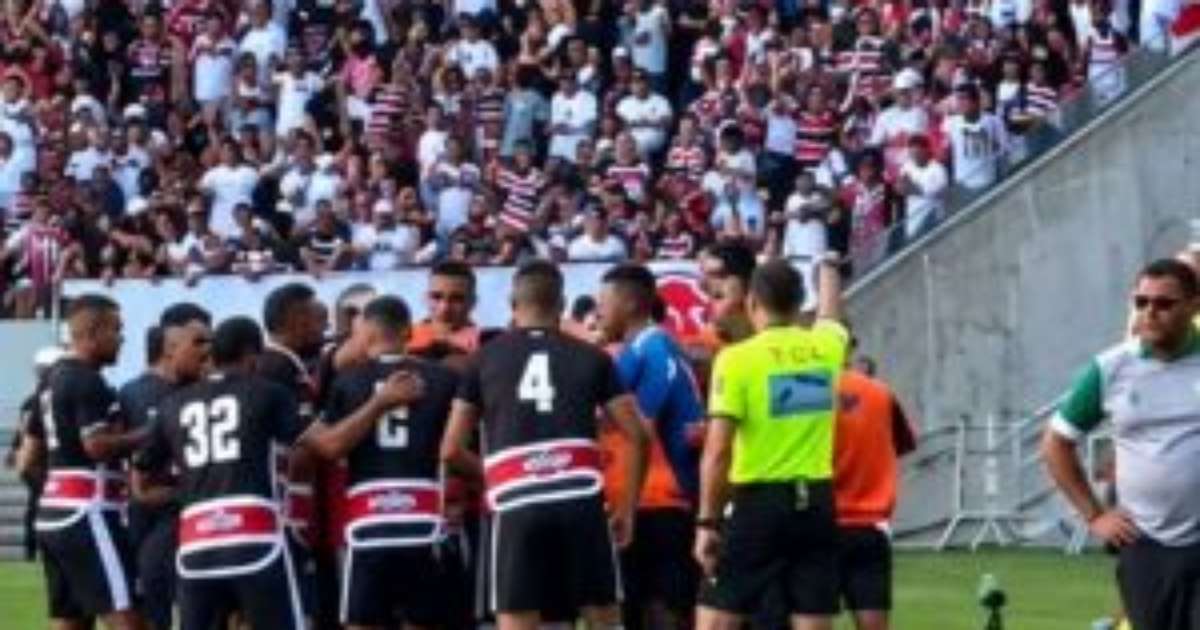 Santa Cruz tem 99% de chances de acesso e pode conquistar retorno à Série B na próxima rodada; veja os cenários