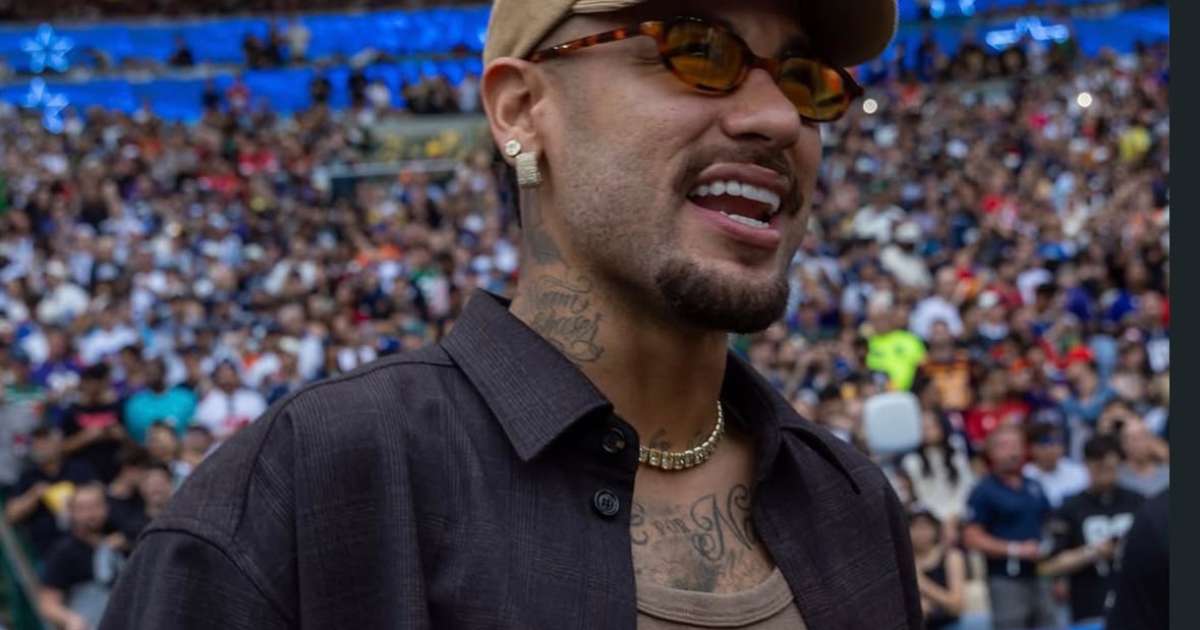 Neymar declara amor ao Flamengo durante partida de NFL no Maracanã