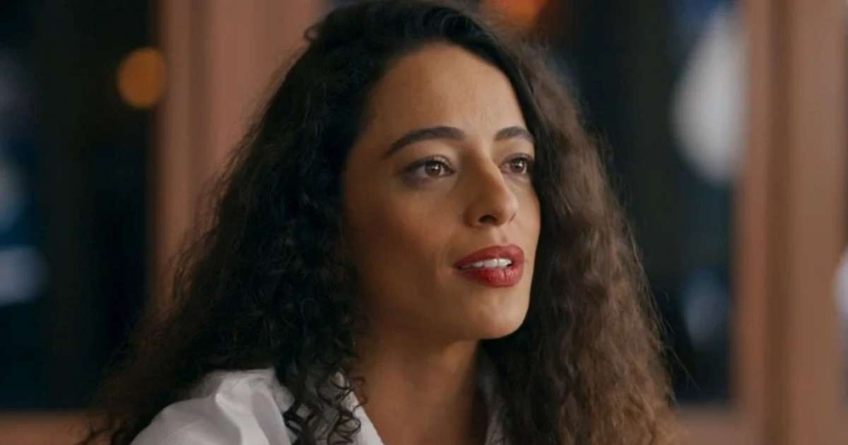 Romance inesperado pode colocar tudo a perder para Lyris em 'Quem Ama Cuida'