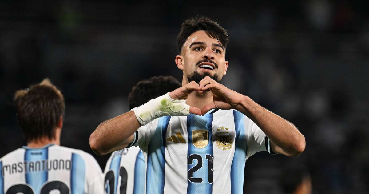 Flaco López faz primeiro gol e Argentina goleia Bolívia sem Messi; veja vídeo