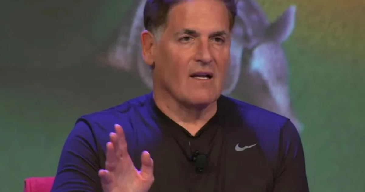 Aos 68 anos, o bilionário Mark Cuban acaba de contradizer frontalmente Elon Musk: "Em 10 anos, não haverá mais nenhum"