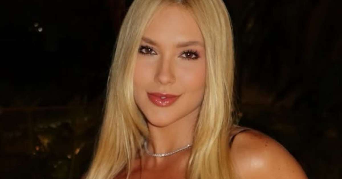 Internet debocha de look de Virginia: 'Ela se supera'