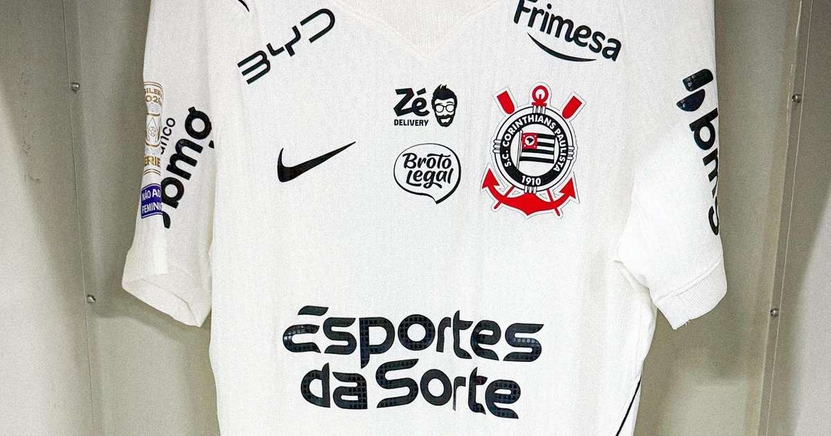 Corinthians negocia com novo patrocinador máster em meio à crise financeira