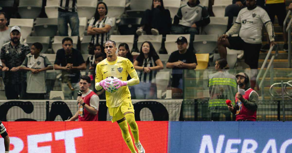 Delfim recebe elogio de ídolo e vira assunto do Galo após vitória sobre o Bragantino