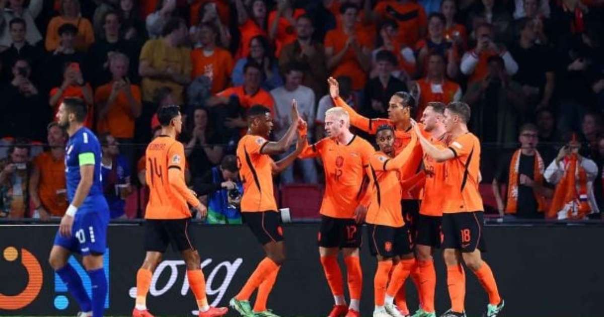 Holanda derrota a Sérvia e lidera Grupo B da Liga das Nações