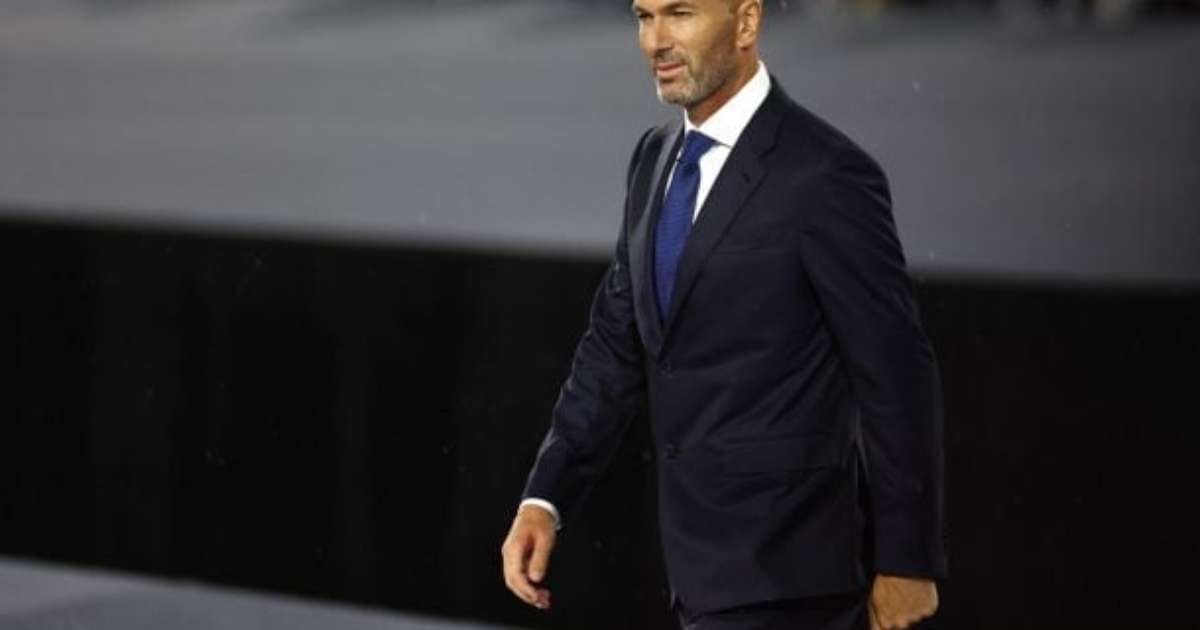 Zidane revela gratidão a Cristiano Ronaldo pelos títulos no Real Madrid