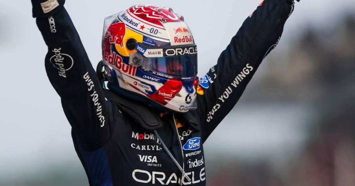 Max Verstappen vence GP em Sepang e encerra jejum de 15 corridas