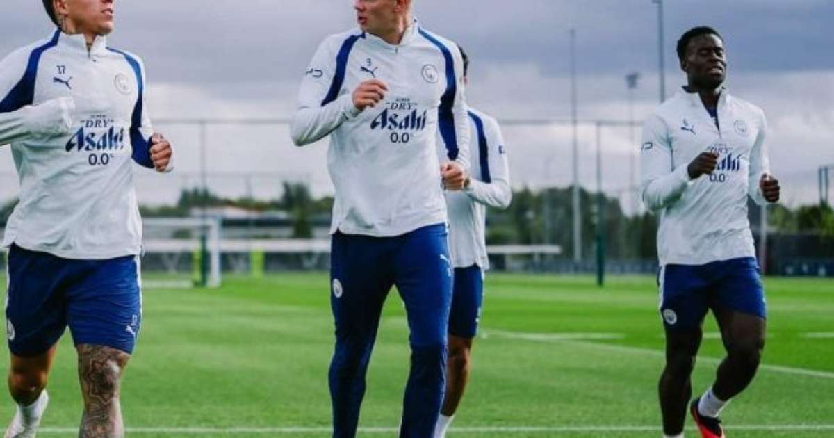 IA "prevê" destino de jogadores do Manchester City em caso de rebaixamento