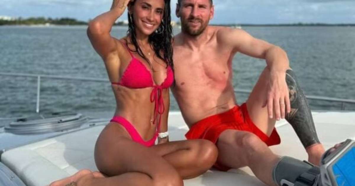 Esposa exalta Lionel Messi após despedida da Argentina