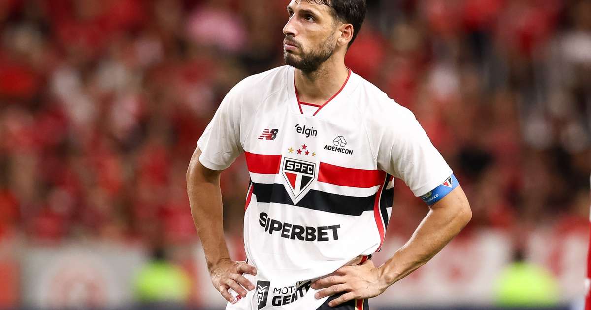 Calleri aponta problema do São Paulo após nova derrota no Brasileirão