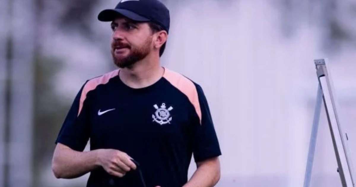 Como o Corinthians vai a campo contra o Palmeiras? Veja a escalação
