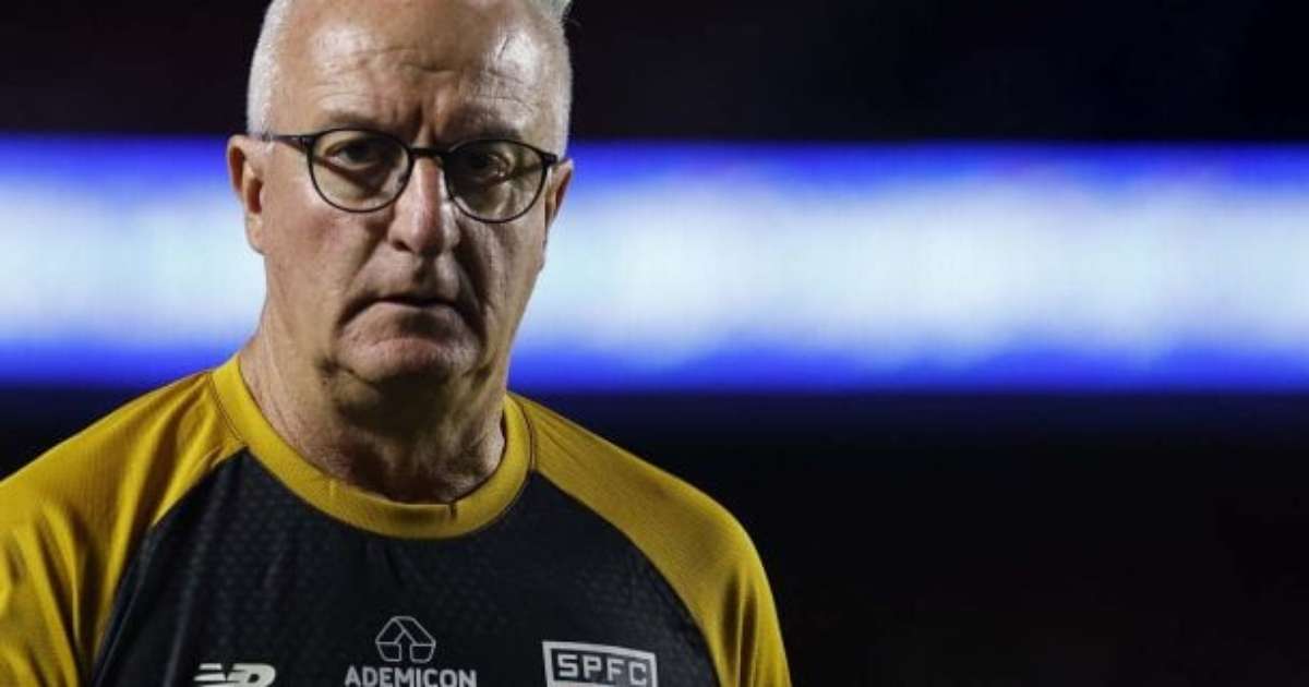 Dorival destaca peso dos veteranos e força da torcida do São Paulo