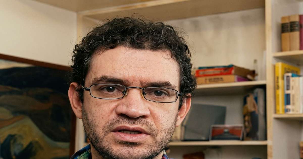 Pesando 45 kg e 2 meses isolado em casa: morte precoce de Renato Russo aos 36 anos completa 3 décadas. 'Meu filho desistiu de viver, preferiu se trancar em si mesmo, quis chegar ao