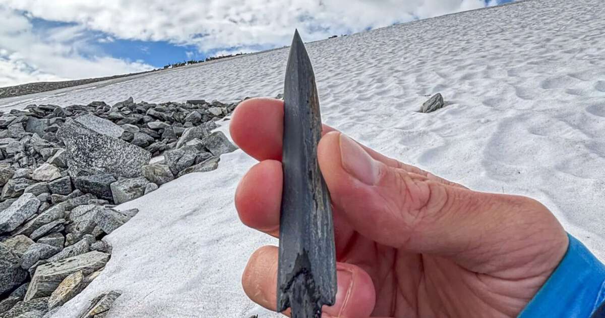 As mudanças climáticas estão abrindo uma cápsula do tempo na Noruega; arqueólogos acabaram de recuperar 48 objetos de 6.000 anos atrás, e isso é um problema