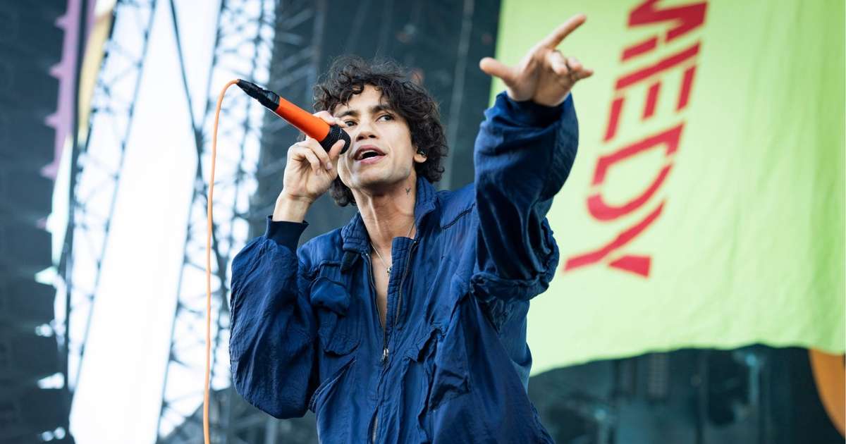 Do SoundCloud à prisão e ao Lollapalooza: quem é Dominic Fike, cantor que estreia no Brasil em 2027