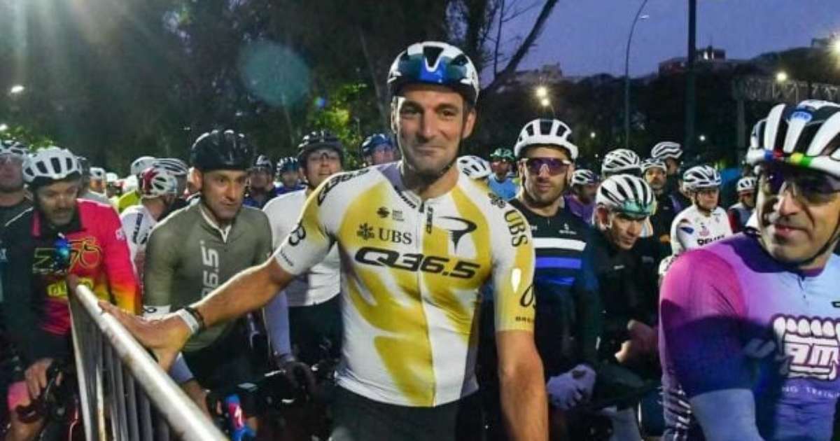 Scaloni mostra paixão pelo ciclismo e encara prova em Buenos Aires