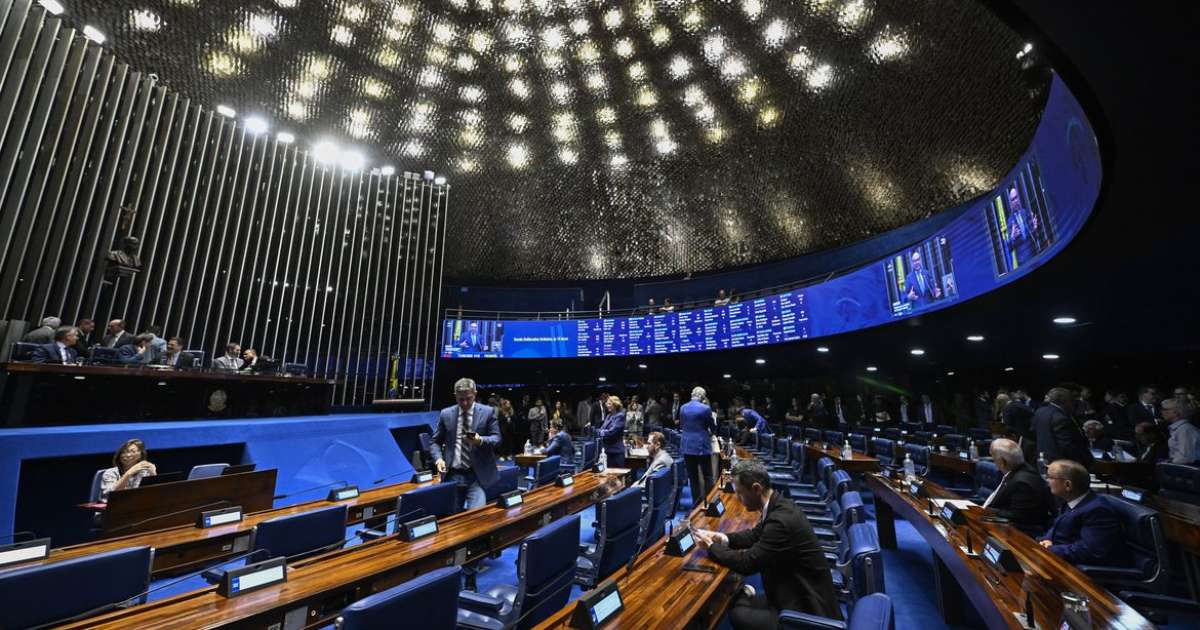 Senado vota fim da escala 6x1; acompanhe a sessão ao vivo