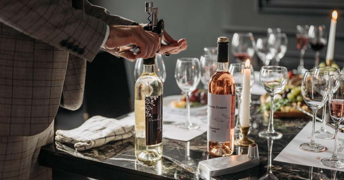 Como escolher os vinhos ideais para receber visitas
