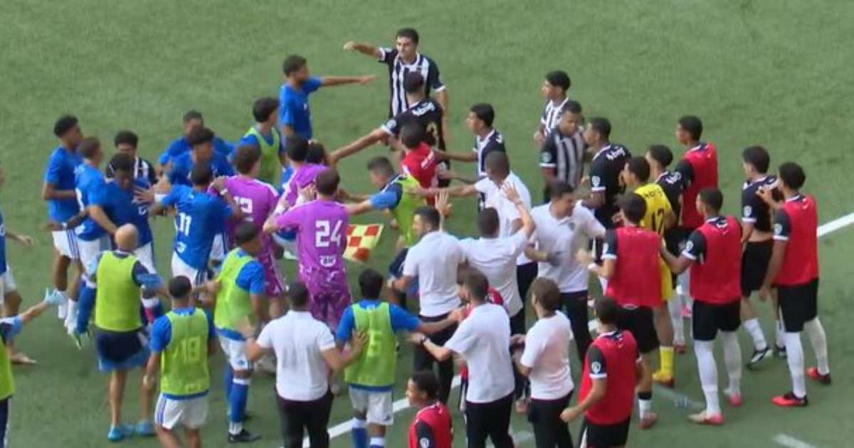 Clássico entre Atlético-MG e Cruzeiro no sub-20 tem gol do meio-campo e briga generalizada; assista