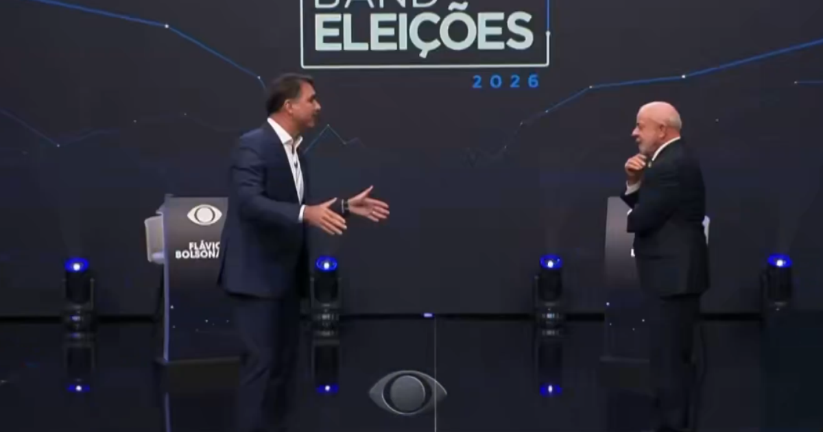 Flávio cumprimenta Moro e Deltan durante debate e manda recado para ...