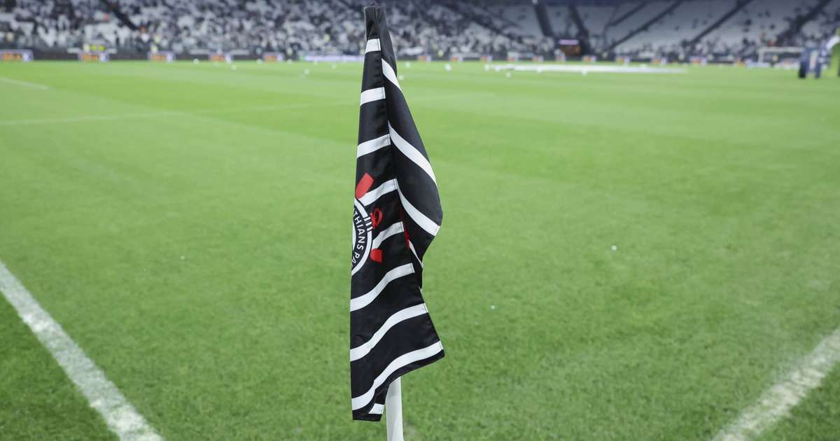 Corinthians protesta e ironiza espera de 31 rodadas por pênalti no Brasileiro