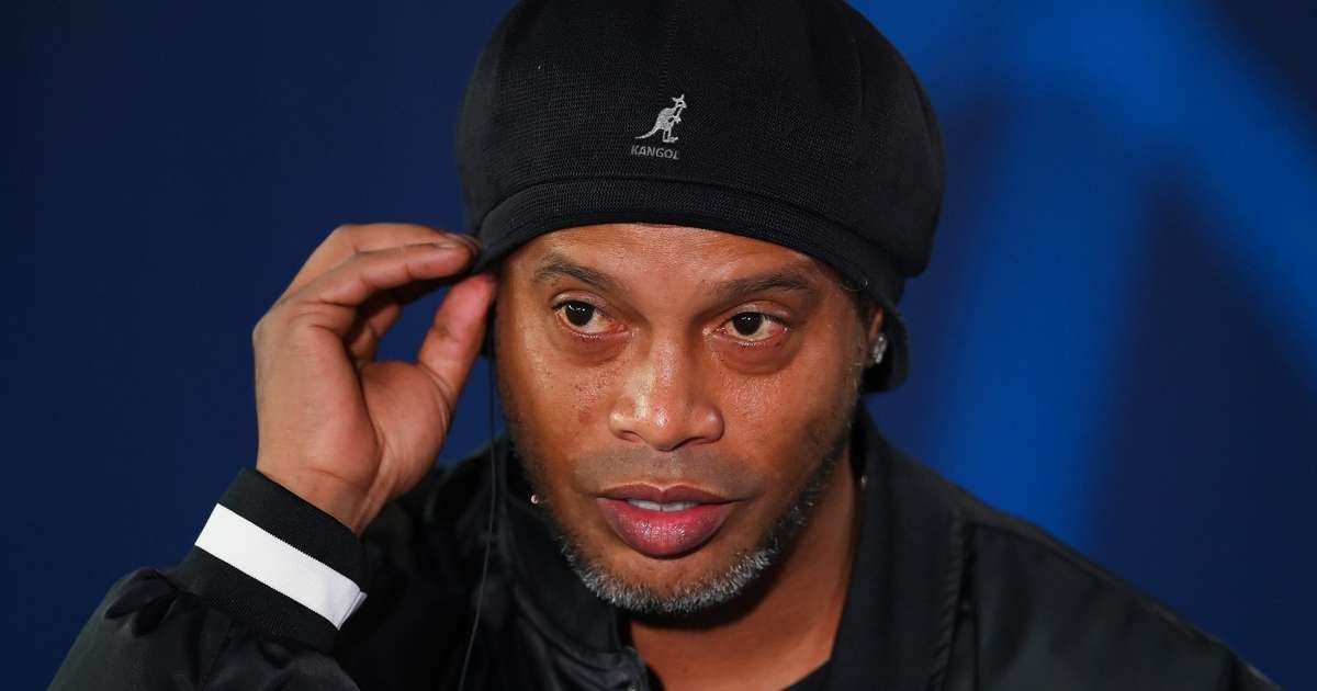 Ronaldinho tem data para retorno oficial aos gramados após 11 anos