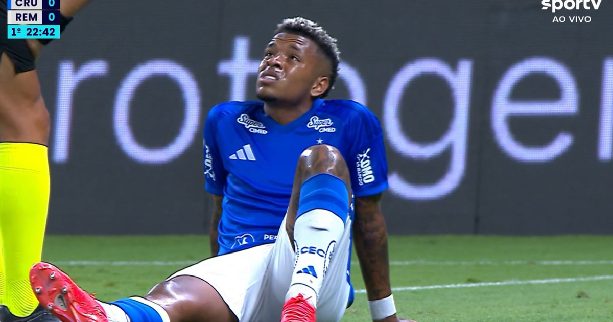 Cruzeiro pode perder Keny Arroyo para clássico contra o Atlético-MG