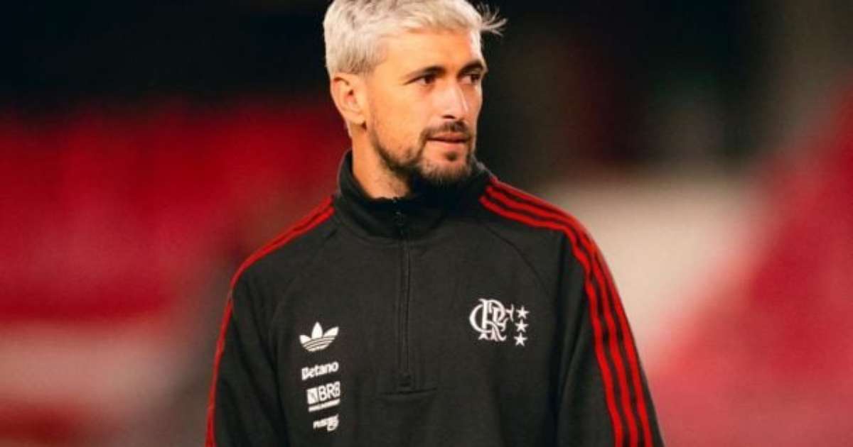 Alerta na Gávea: Data Fifa ameaça desfalcar o Flamengo, com Arrascaeta e mais nove craques na mira das seleções