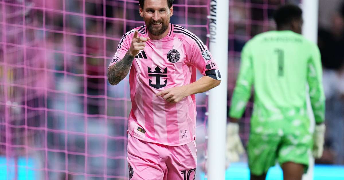 Hackers 'contratam' Messi pelo Corinthians — photo: Terra Futebol